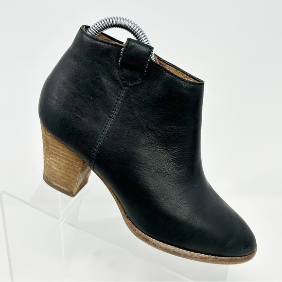 Madewell Black Leather Classic Quality Ankle Boots Size 6.5 Almond Toe - Picture 1 of 13